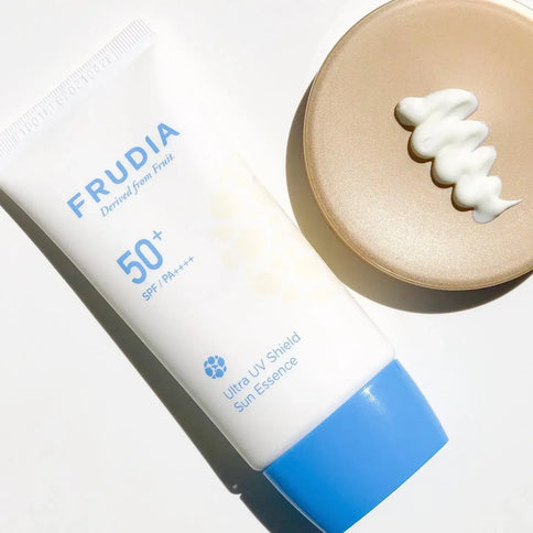 Gaisīga saules aizsargesence Frudia Ultra UV Shield Sun Essence SPF50+ PA++++  Frudia   